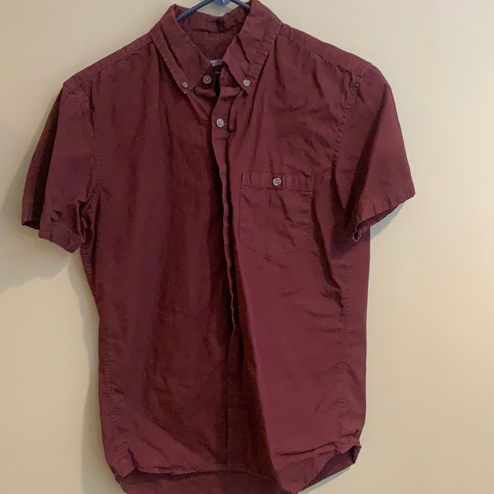 American eagle size extra small. casual buttondown